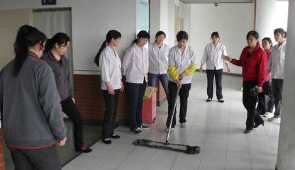 信誠家政 專業(yè)家政服務，打造舒適居家生活